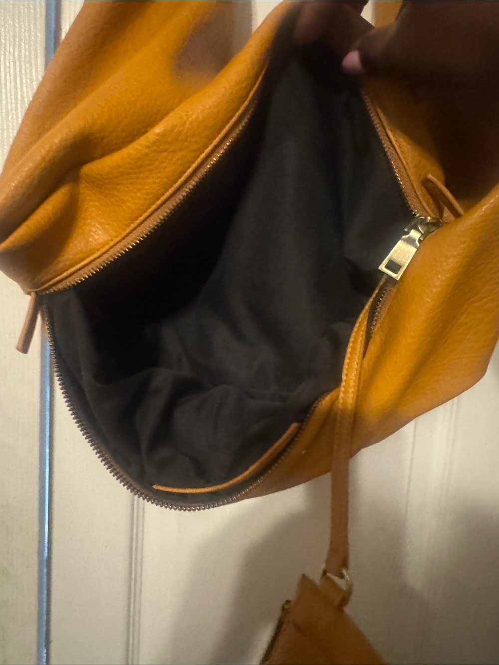 Carla Rockmore Hobo Shoulder Sling Bag - Women's Bag - Picture 3 of 6